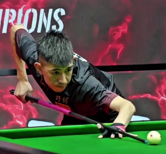 均达到了职 均达到了职